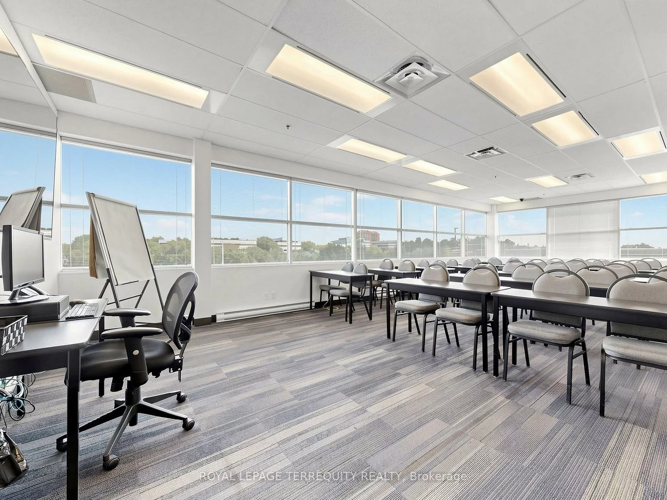 2345, Argentia, Meadowvale Business Park, Mississauga