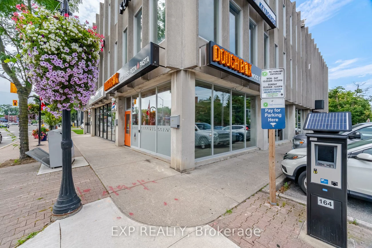 230, Lakeshore, Port Credit, Mississauga