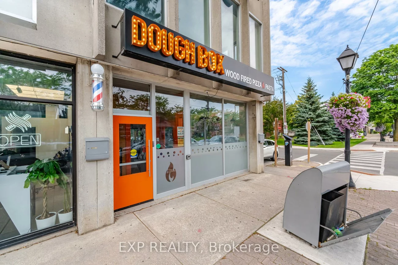 230, Lakeshore, Port Credit, Mississauga