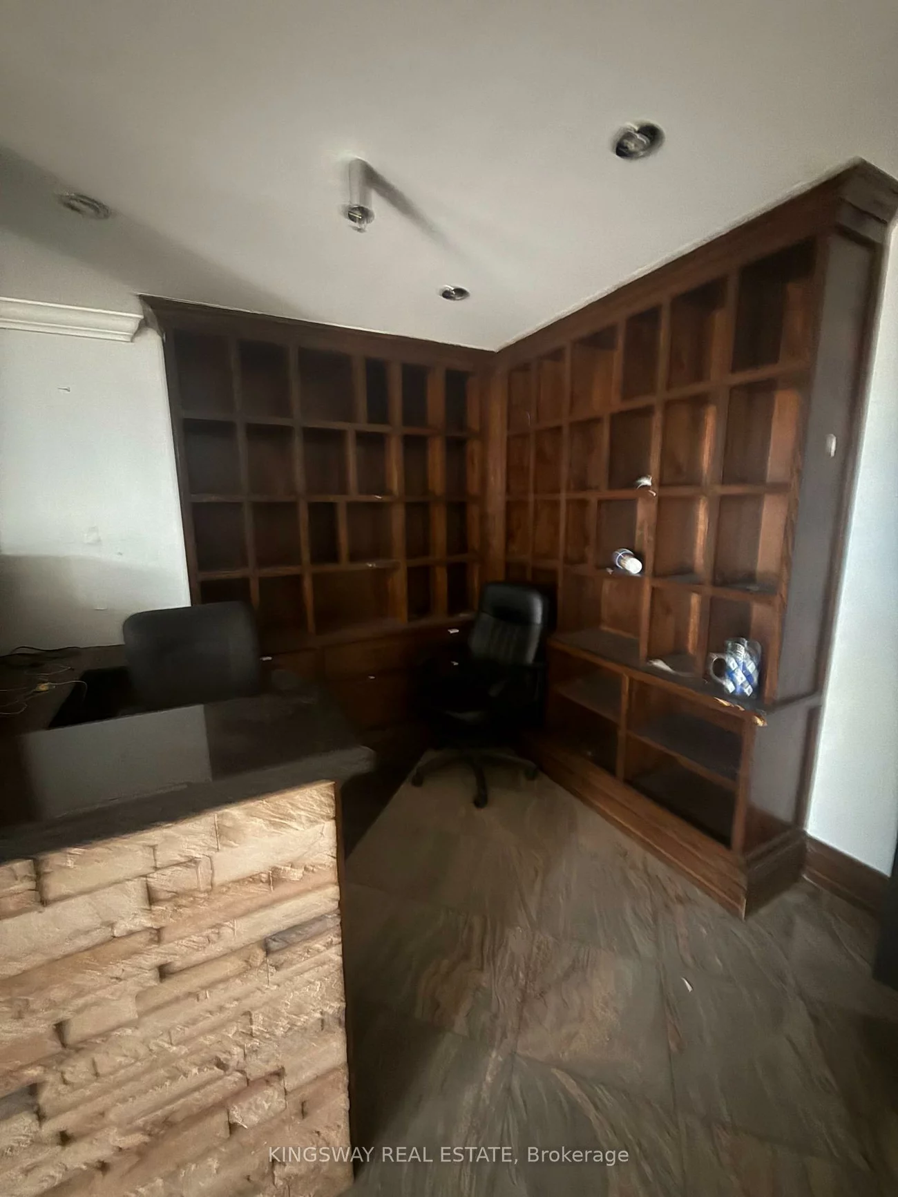 6033, Shawson, Northeast, Mississauga