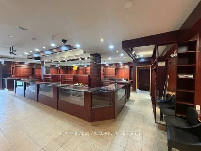7206, Airport, Malton, Mississauga