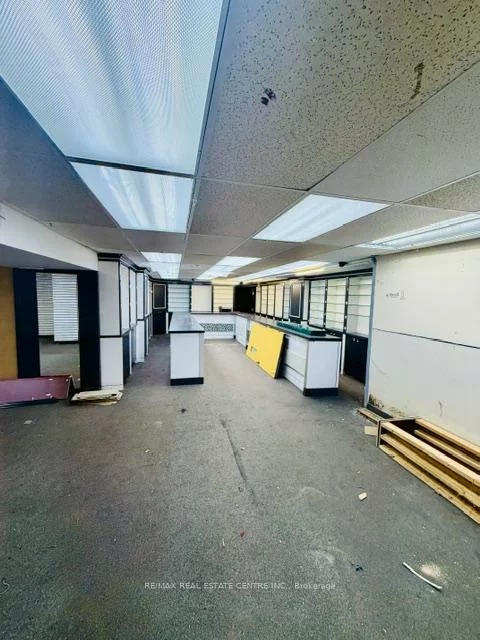 7206, Airport, Malton, Mississauga