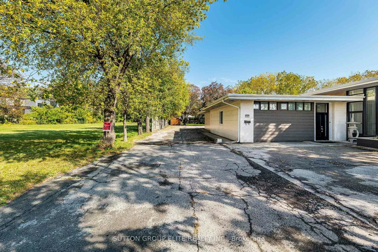 1402, South Service, Lakeview, Mississauga