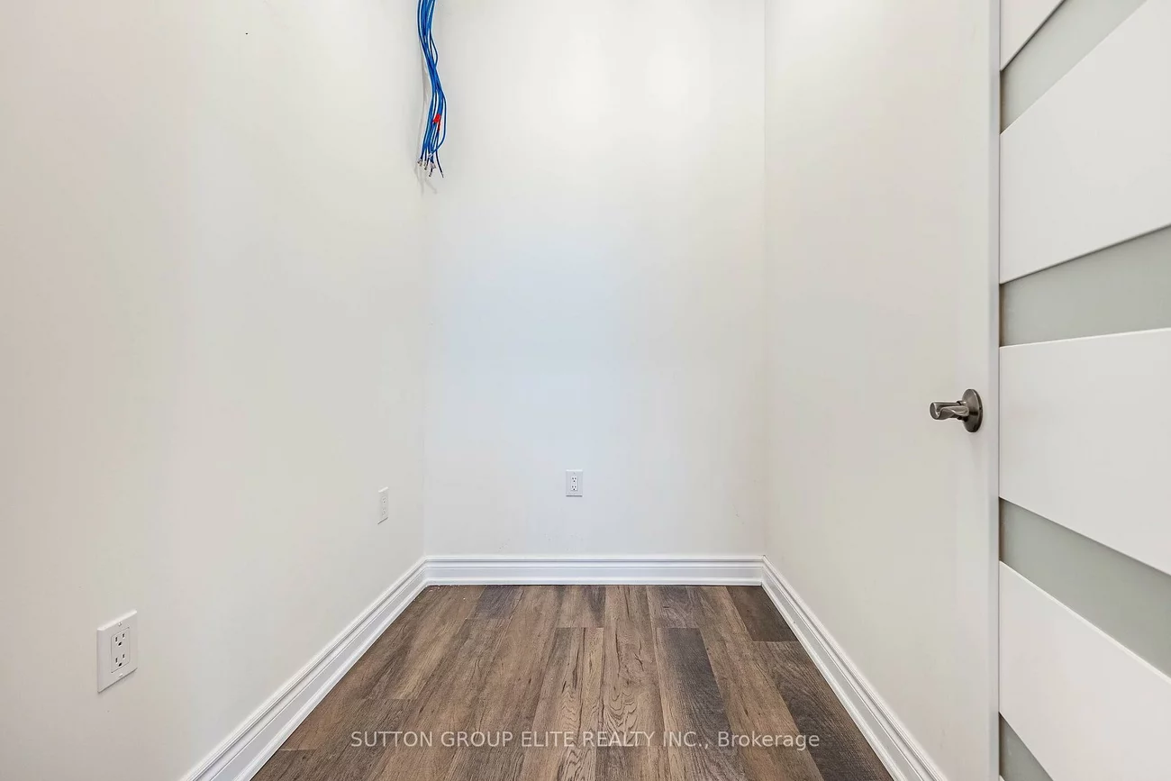 1402, South Service, Lakeview, Mississauga