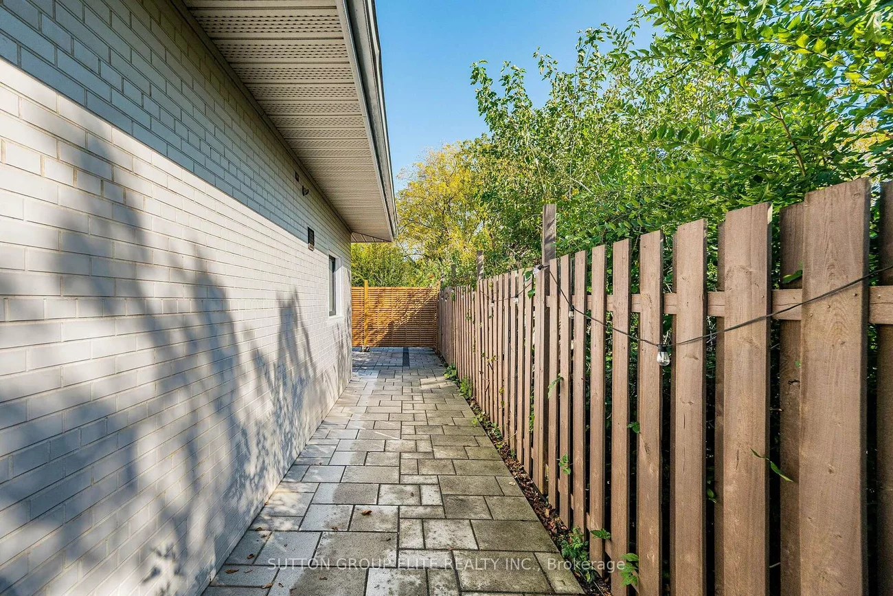 1402, South Service, Lakeview, Mississauga