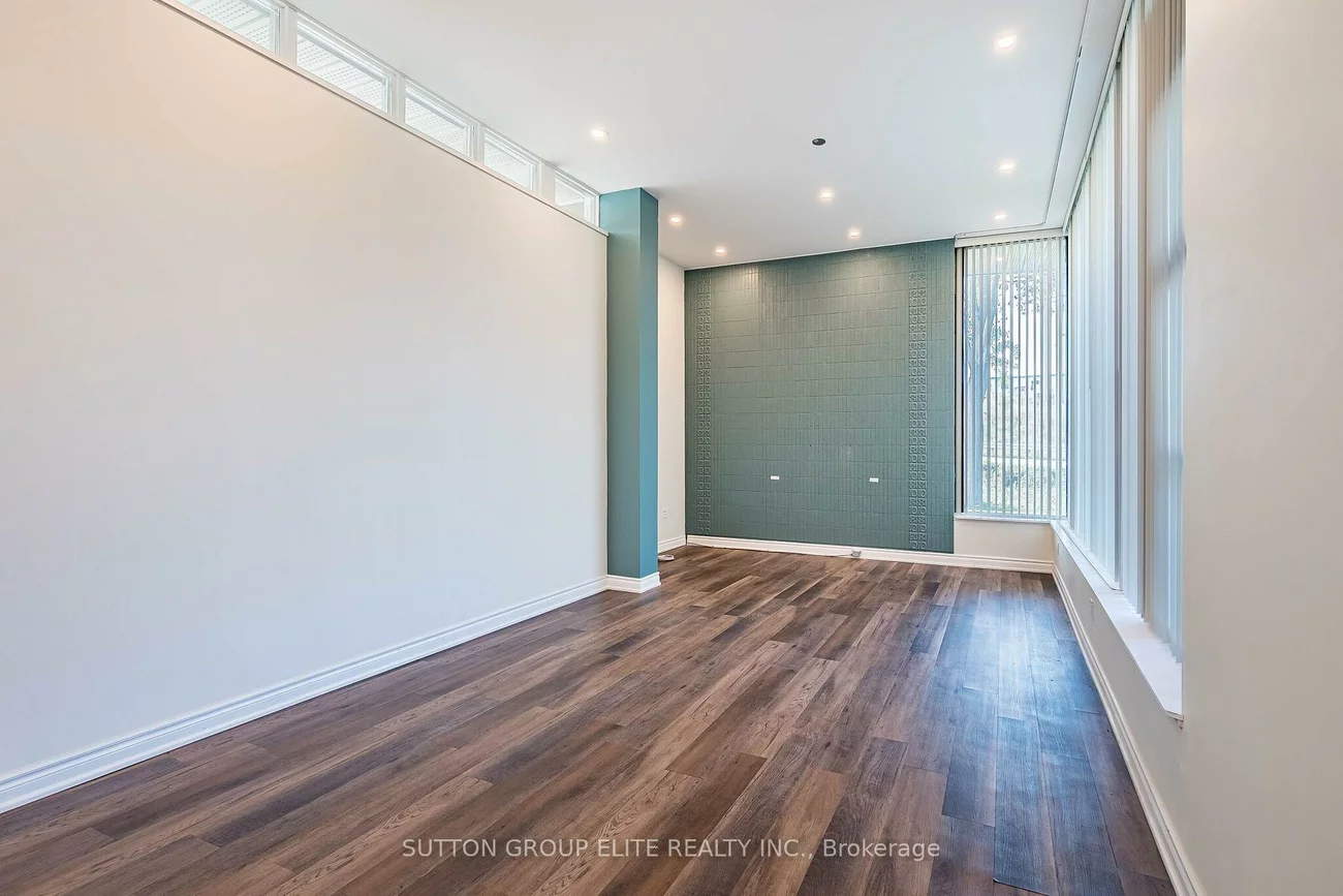 1402, South Service, Lakeview, Mississauga