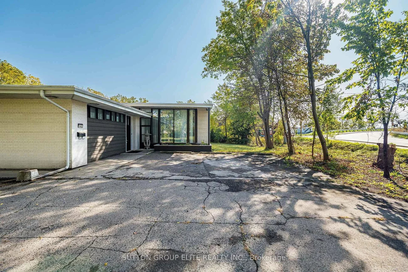1402, South Service, Lakeview, Mississauga