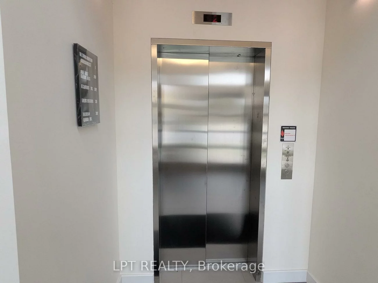 46, Queen, Streetsville, Mississauga