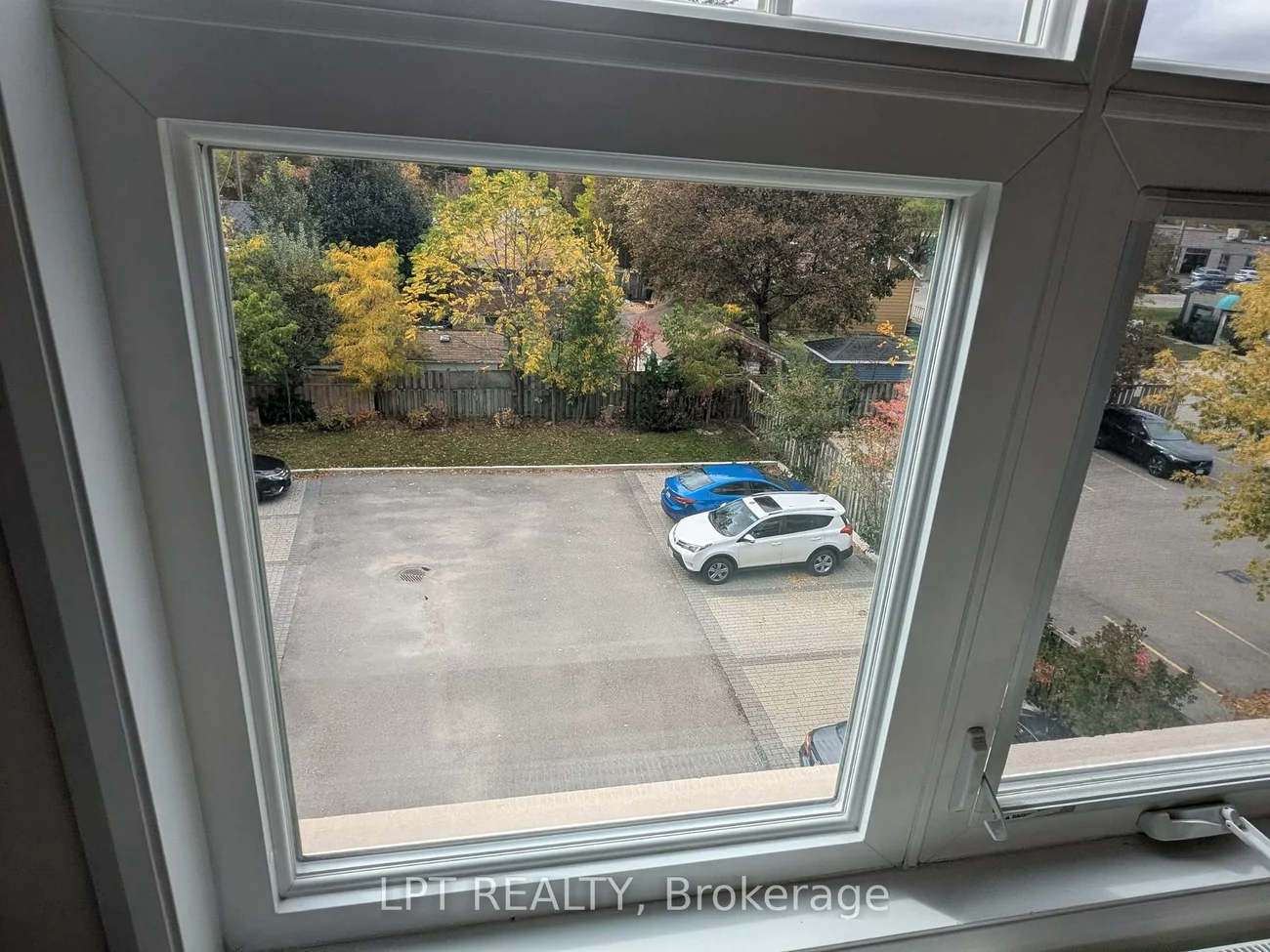 46, Queen, Streetsville, Mississauga