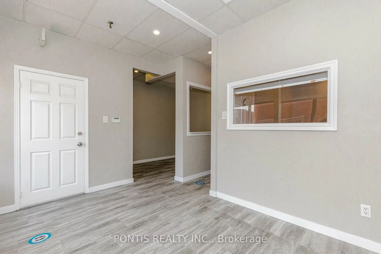 6790, Davand, Northeast, Mississauga