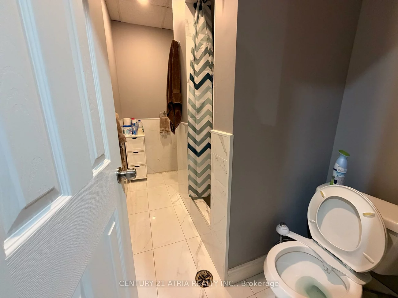 755, Queensway, Dixie, Mississauga