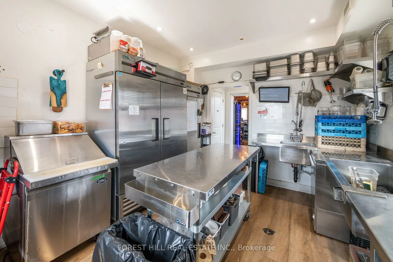151, Queen, Streetsville, Mississauga