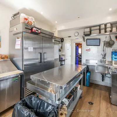151, Queen, Streetsville, Mississauga