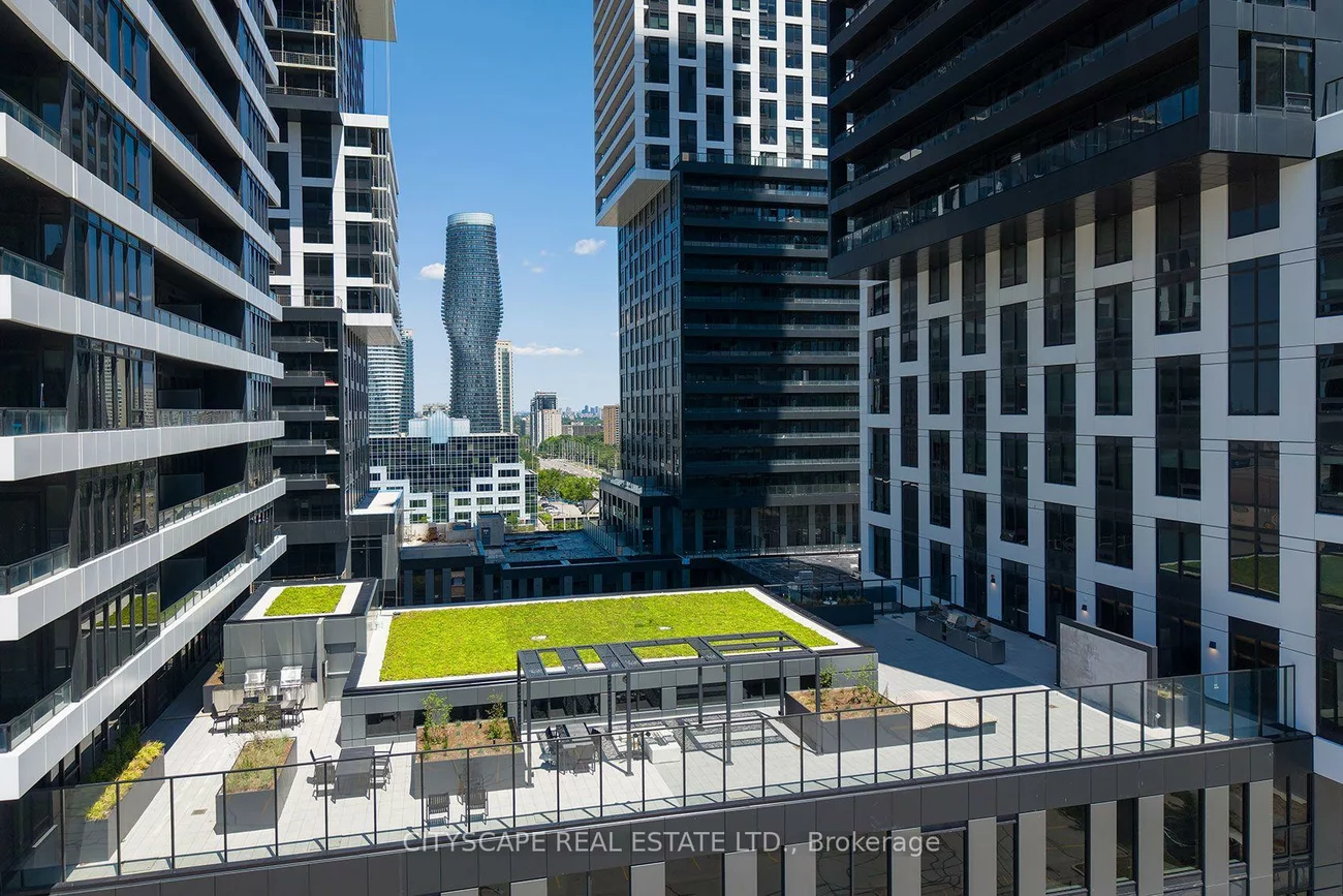 4023, The Exchange, City Centre, Mississauga