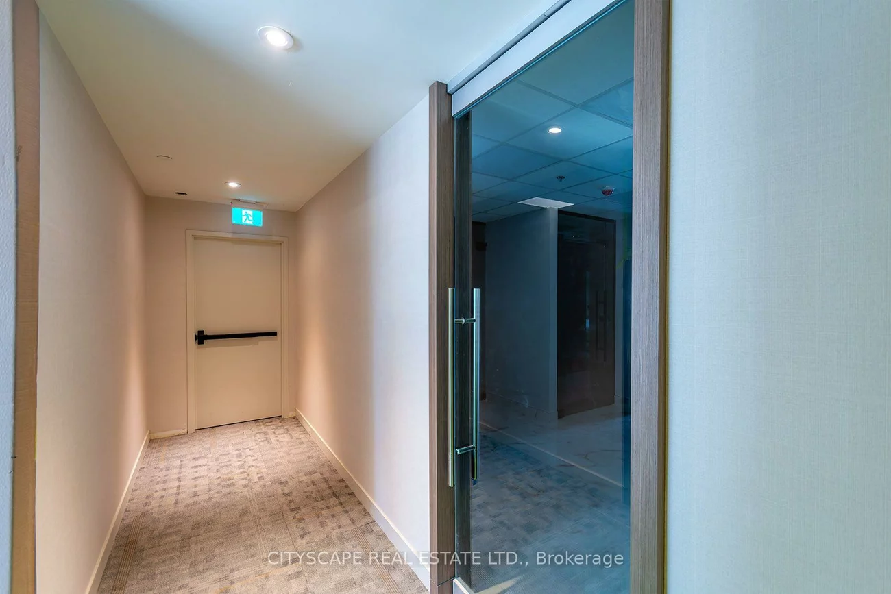4023, The Exchange, City Centre, Mississauga