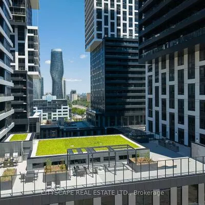 4023, The Exchange, City Centre, Mississauga
