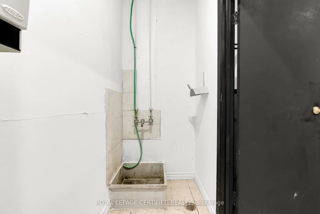 29, Aventura, Gateway, Mississauga