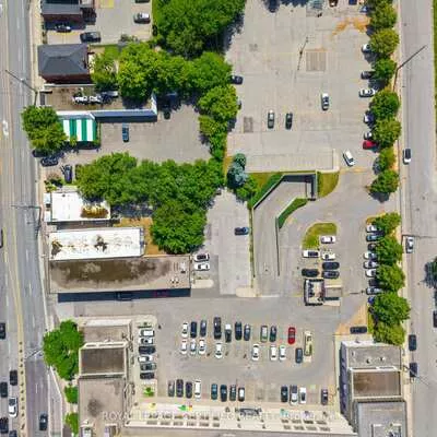 3024, Hurontario, Cooksville, Mississauga