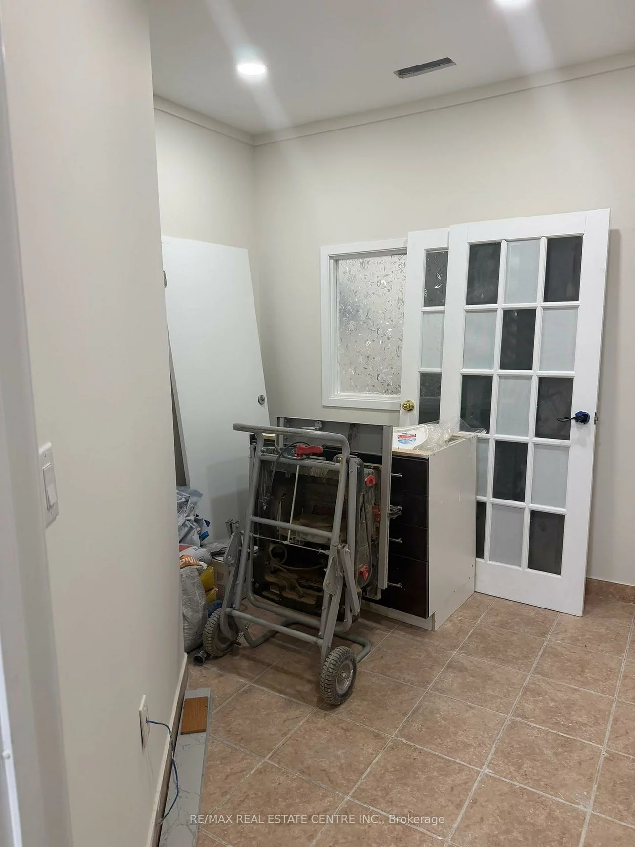 1315, Derry, Northeast, Mississauga