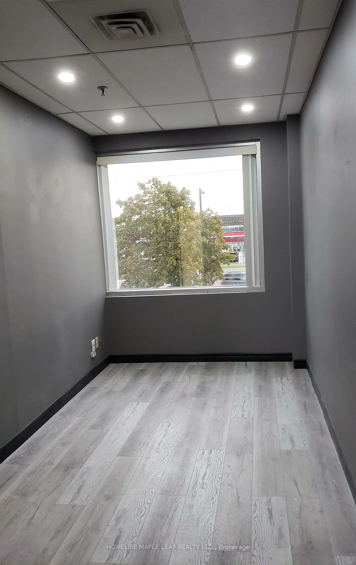 2355, Derry, East Credit, Mississauga