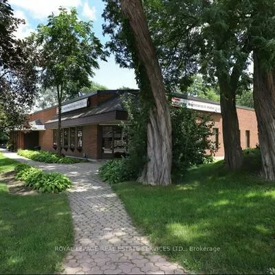 1654, Lakeshore, Clarkson, Mississauga