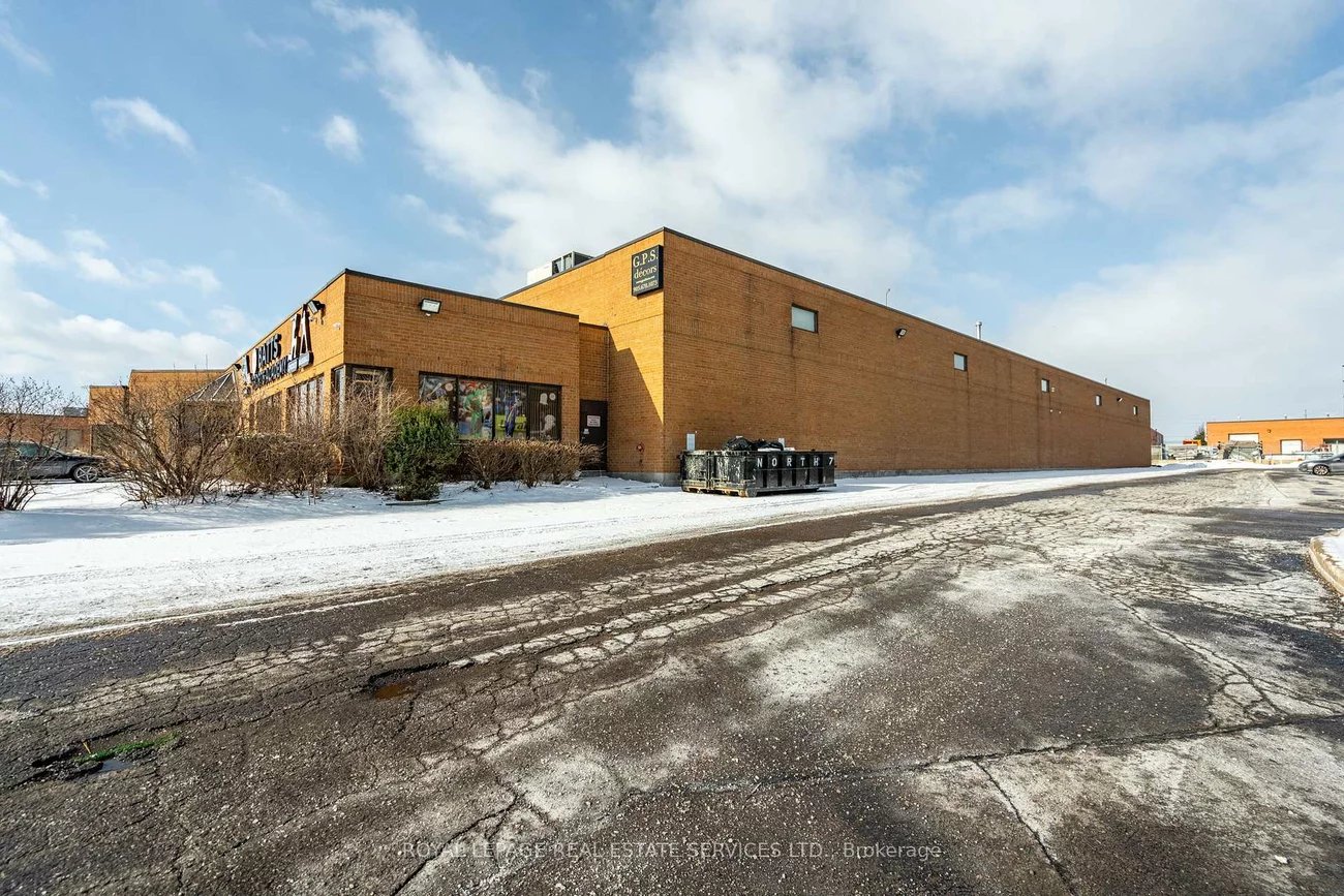 1229, Lorimar, Northeast, Mississauga