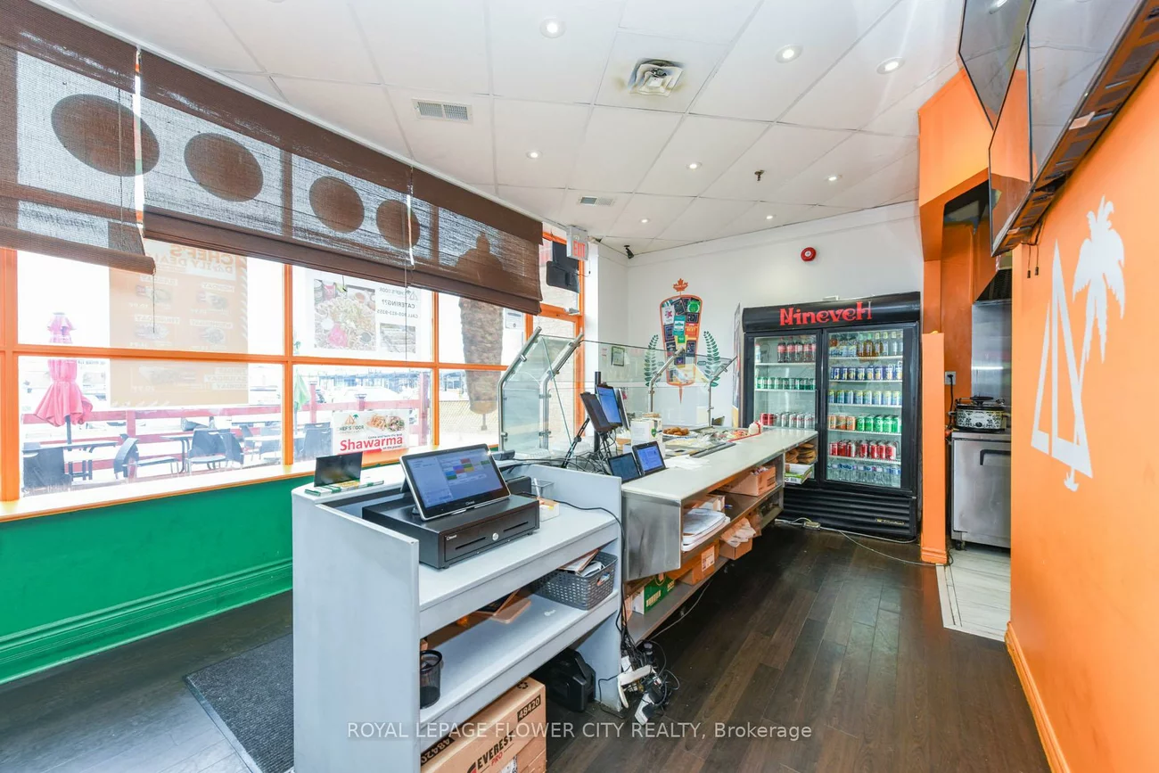 17, Queen, Streetsville, Mississauga