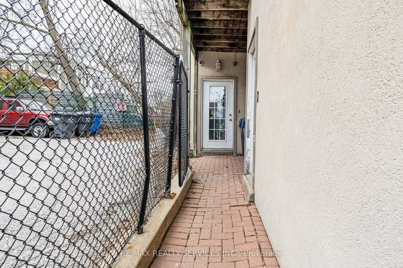 10, Main, Streetsville, Mississauga