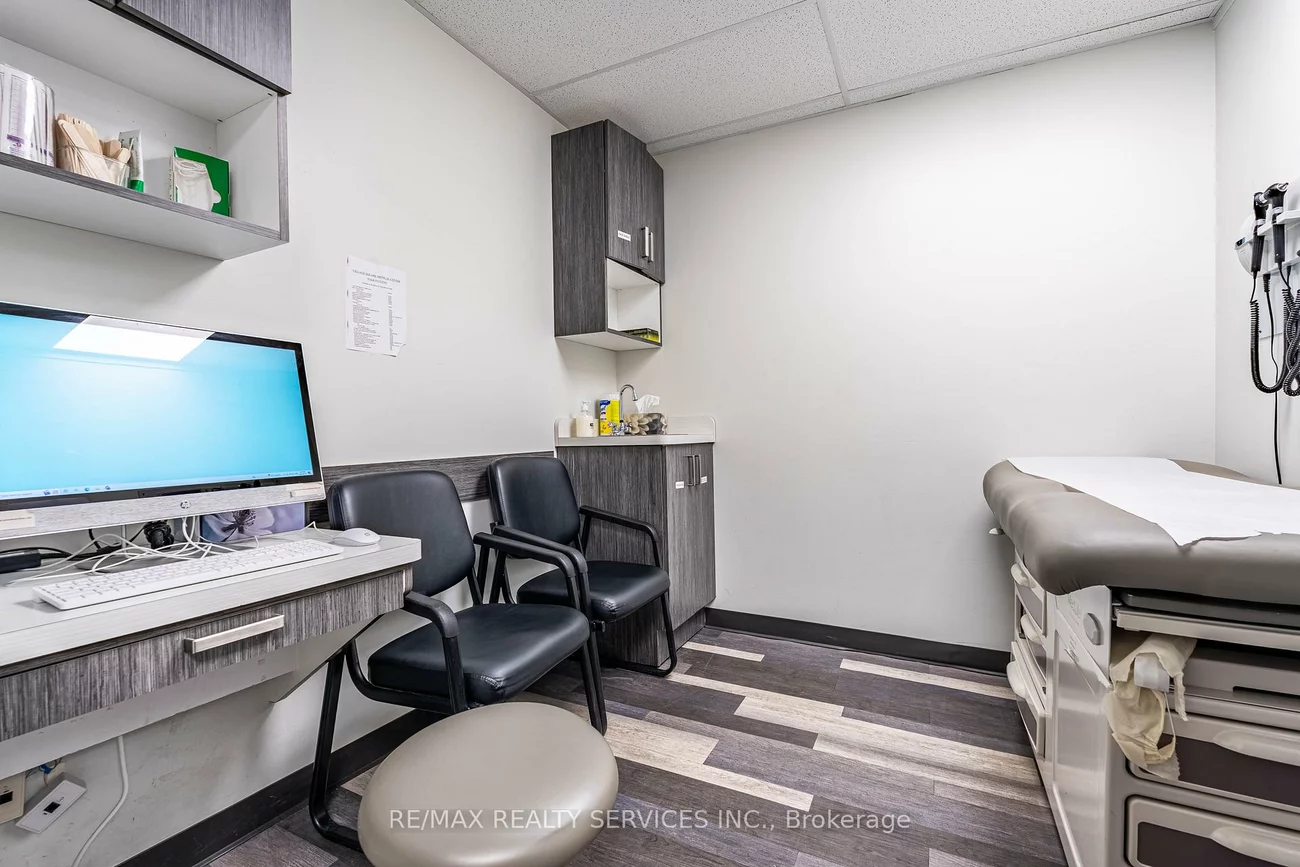 10, Main, Streetsville, Mississauga
