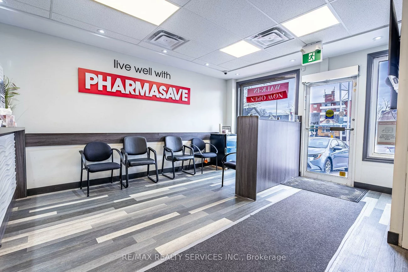 10, Main, Streetsville, Mississauga