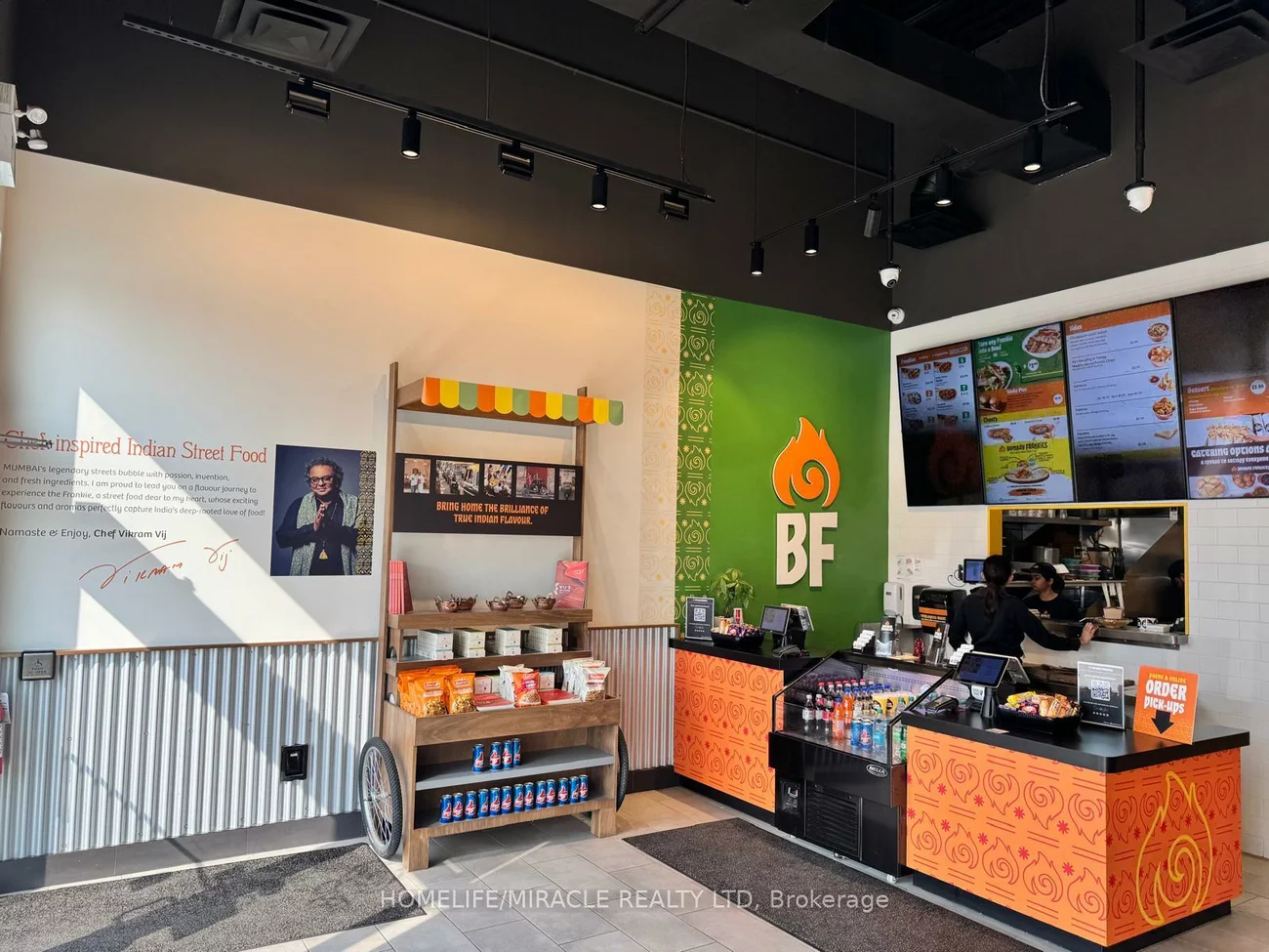 6795, Airport, Northeast, Mississauga