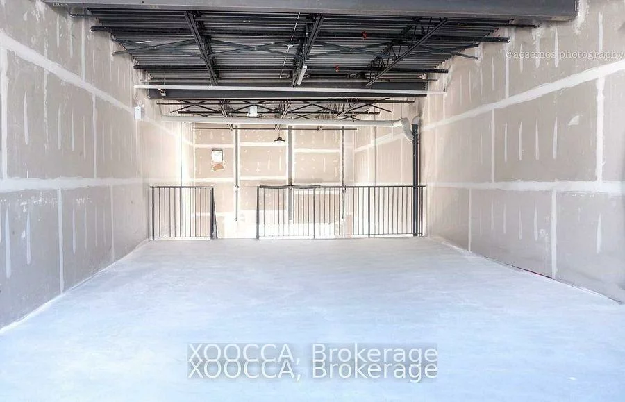 5266, Solar, Airport Corporate, Mississauga
