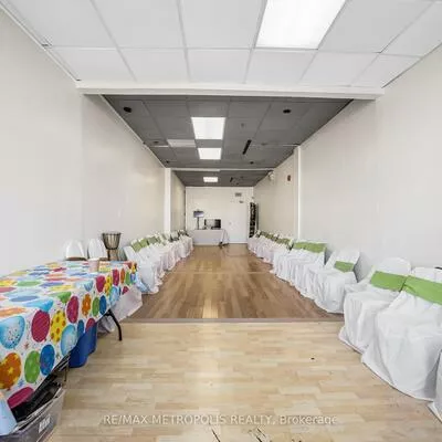 1550, South Gateway, Northeast, Mississauga