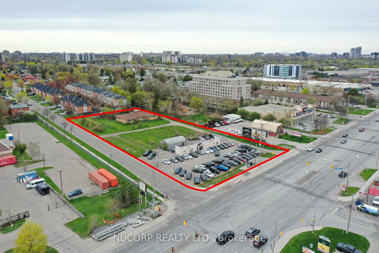 1721, Dundas, Dixie, Mississauga