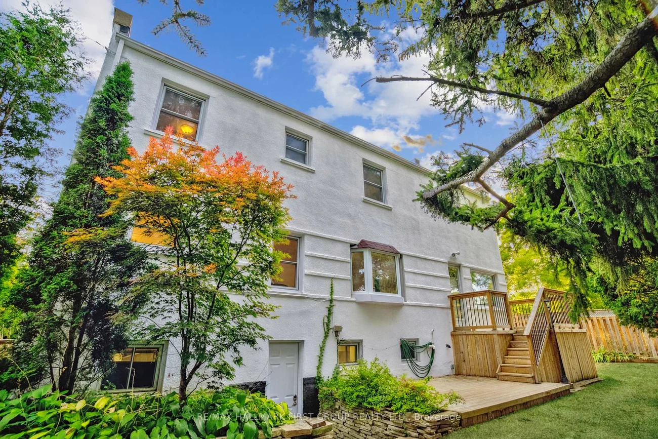1395, Hurontario, Mineola, Mississauga
