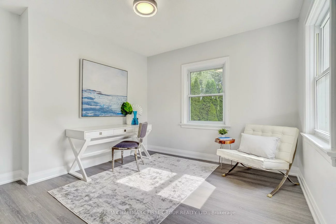 1395, Hurontario, Mineola, Mississauga