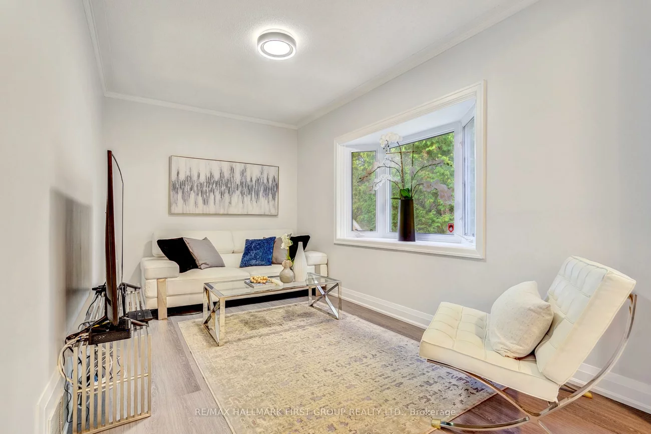 1395, Hurontario, Mineola, Mississauga