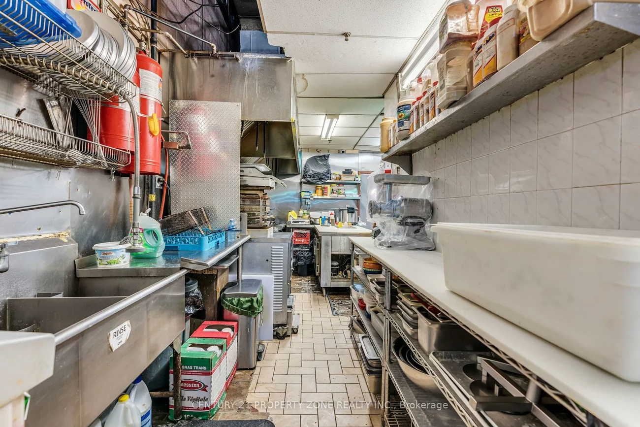 5130, Dixie, Northeast, Mississauga