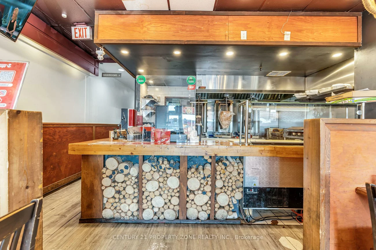 5130, Dixie, Northeast, Mississauga