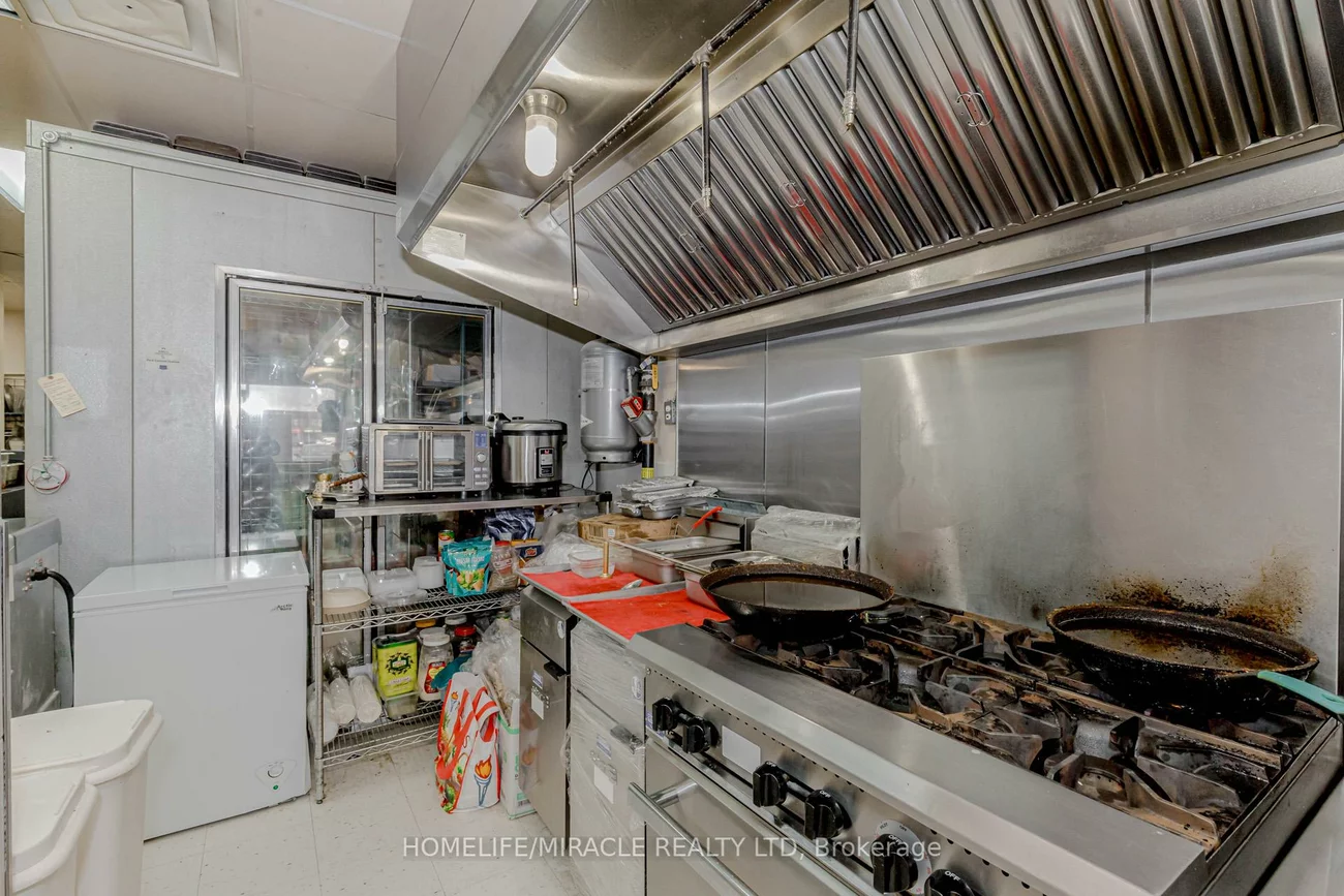 128, Queen, Streetsville, Mississauga