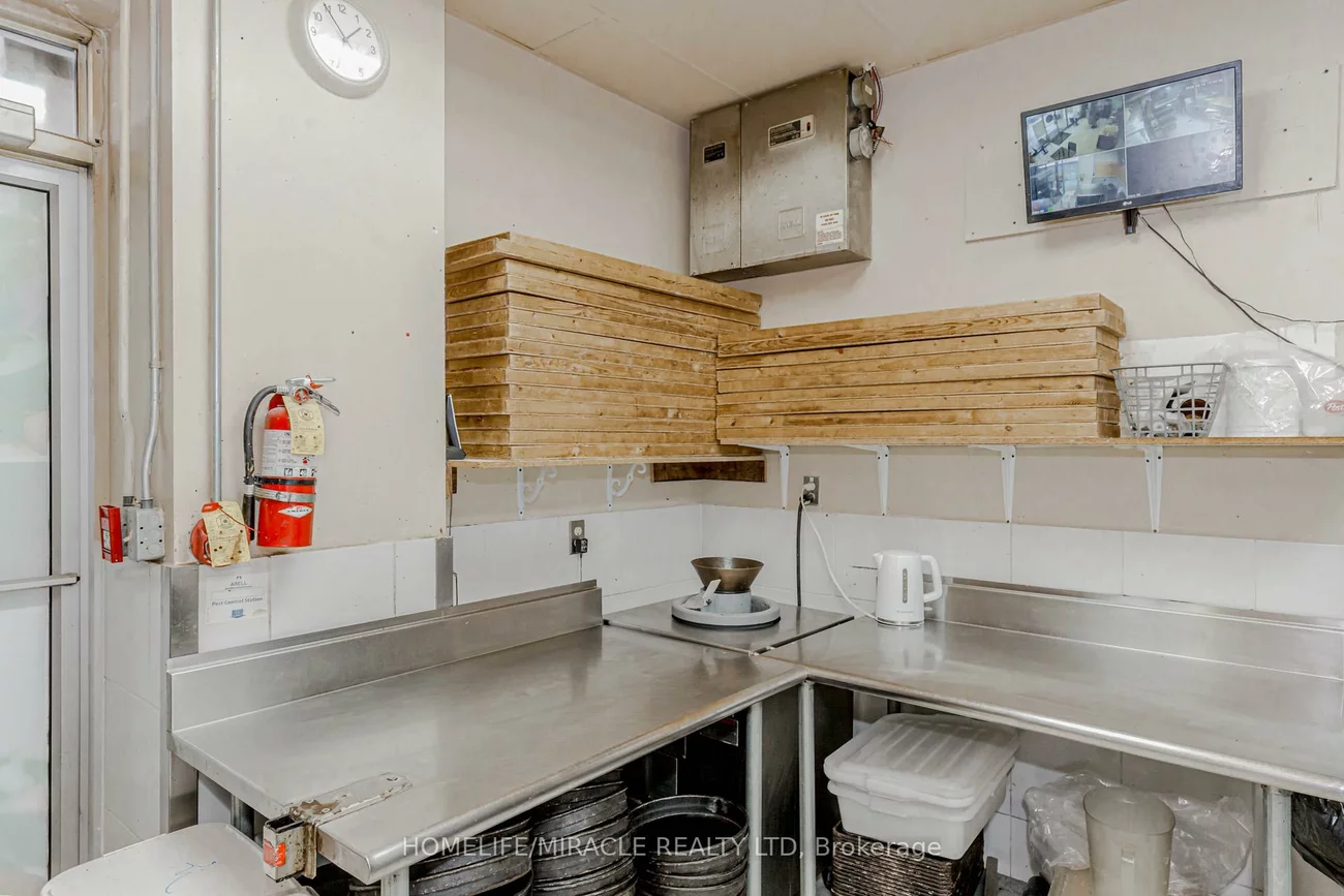 128, Queen, Streetsville, Mississauga