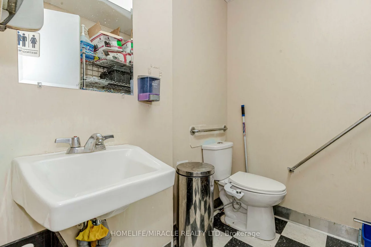 128, Queen, Streetsville, Mississauga
