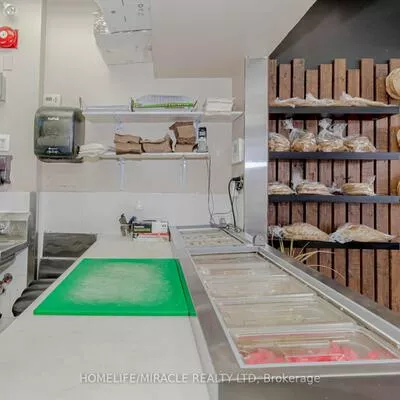 128, Queen, Streetsville, Mississauga