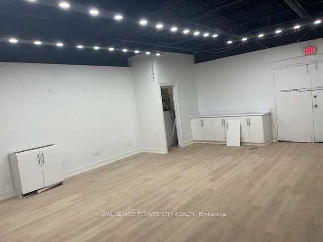 2355, Derry, Northeast, Mississauga