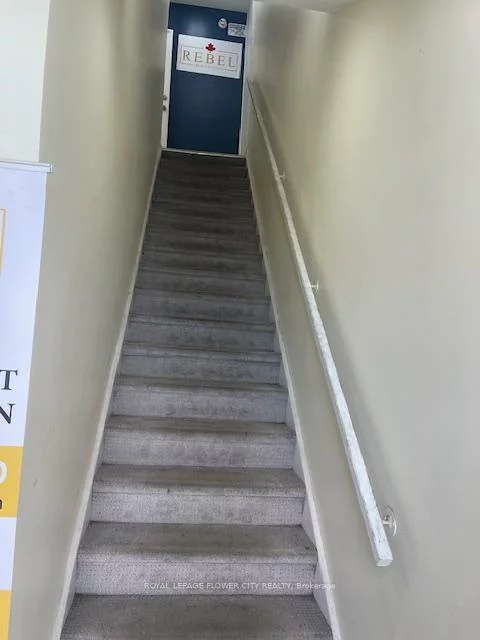 2355, Derry, Northeast, Mississauga