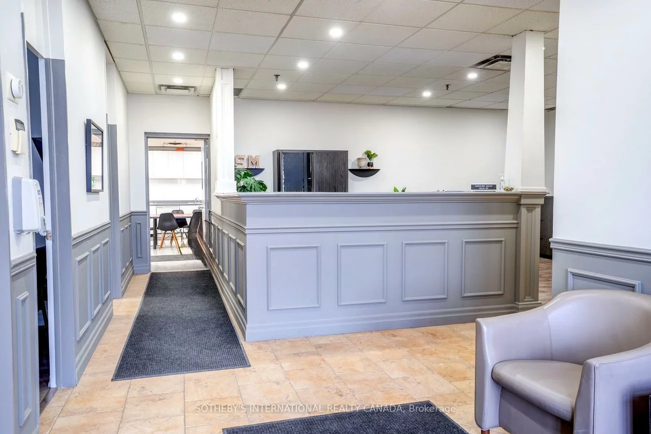 1146, Aerowood, Northeast, Mississauga