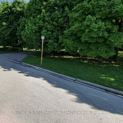 3073, Southcreek, Dixie, Mississauga