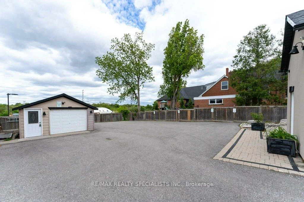 287, Queen, Streetsville, Mississauga