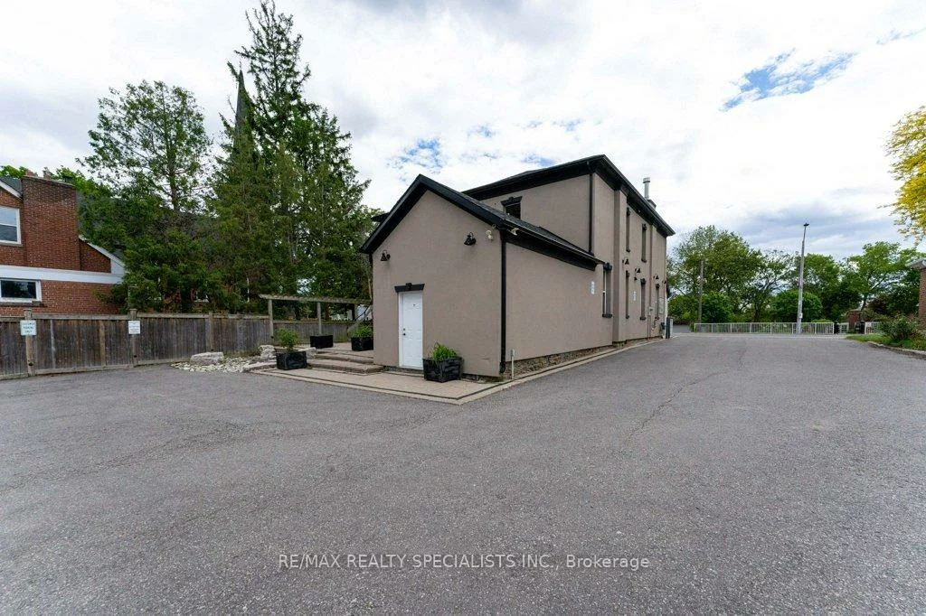 287, Queen, Streetsville, Mississauga