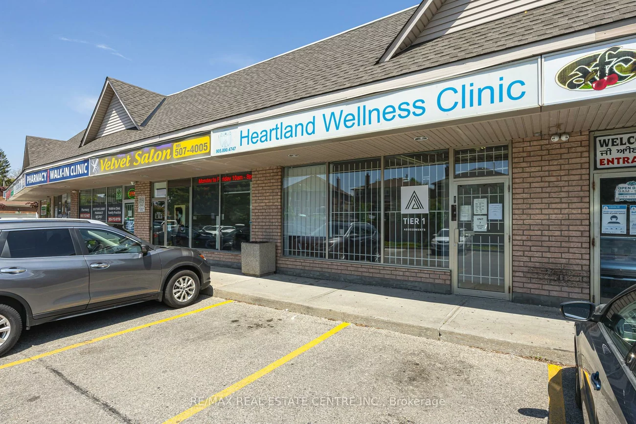 1075, Ceremonial, Hurontario, Mississauga